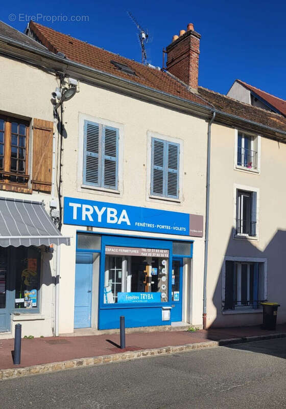 Appartement à EPERNON