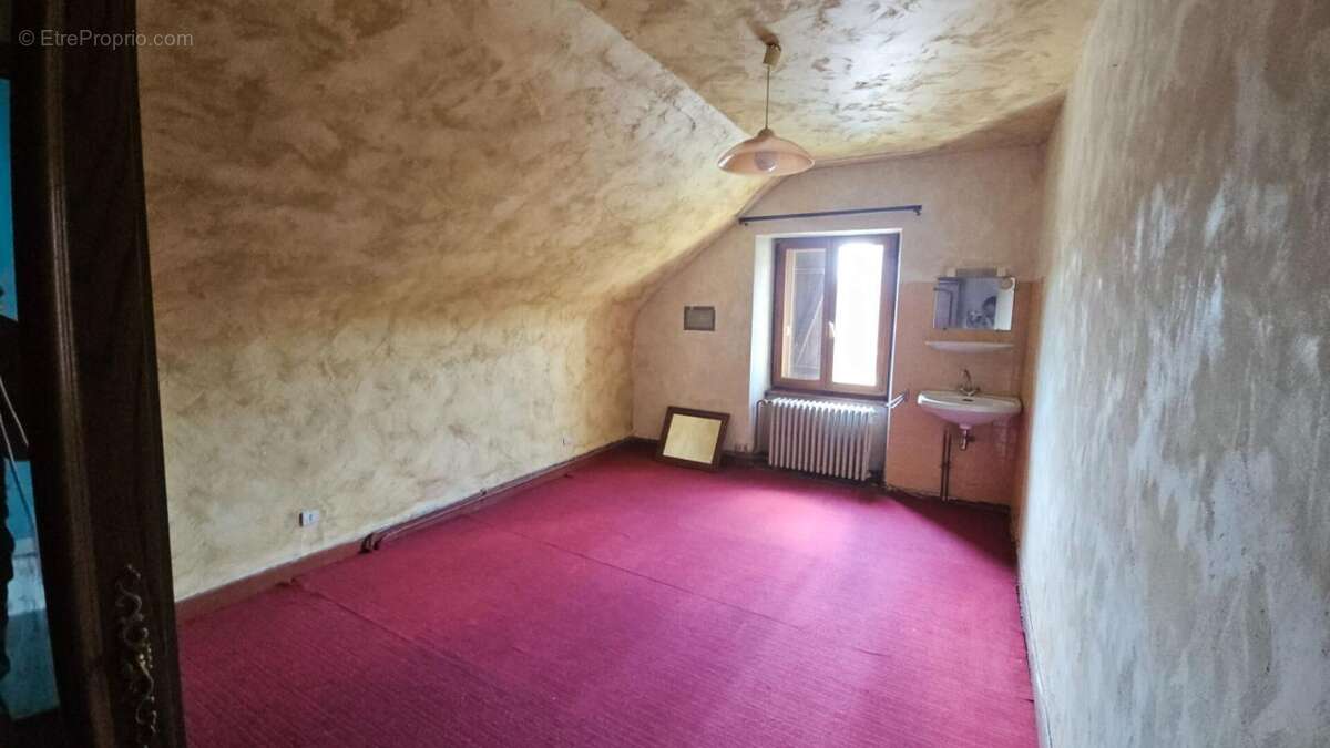 Appartement à CRAVANCHE