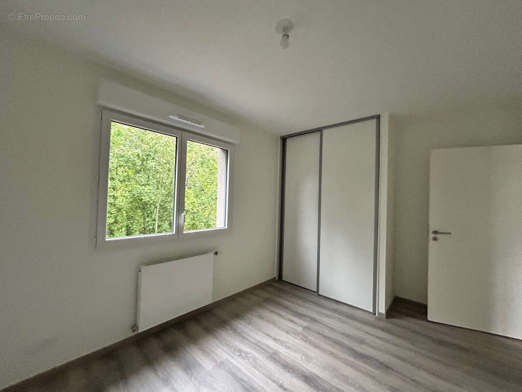 Appartement à VIVIERS-DU-LAC