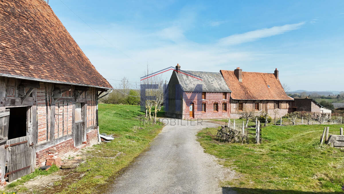 Maison à NEUFCHATEL-EN-BRAY