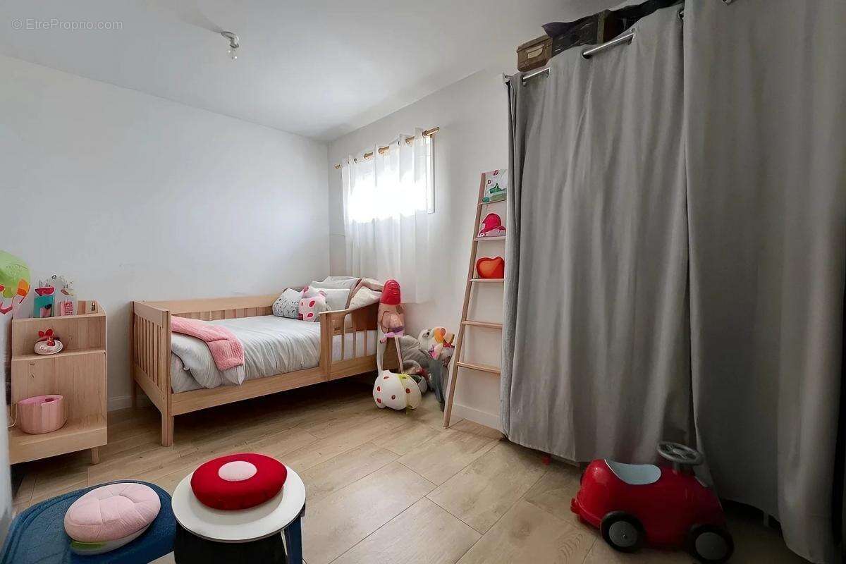 Appartement à SAINT-PIERRE-EN-FAUCIGNY