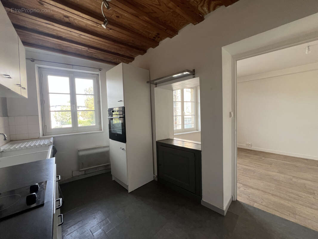 Appartement à MORNANT