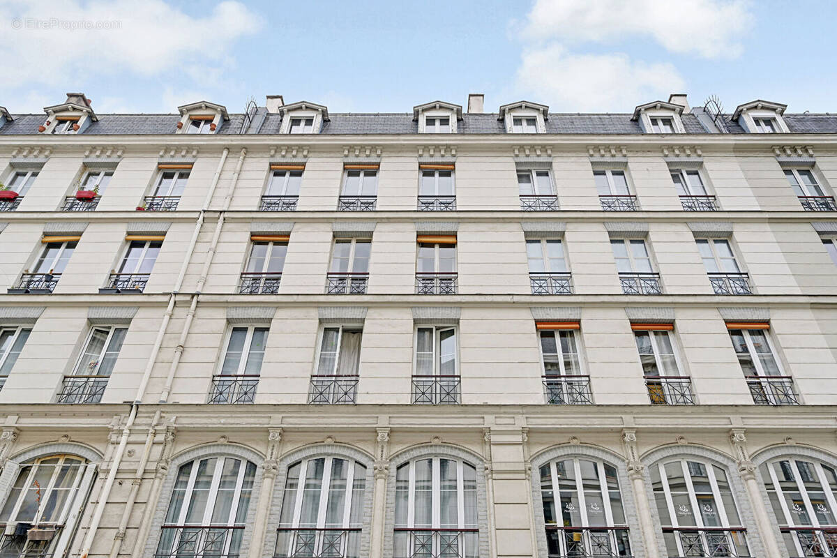 Appartement à PARIS-11E