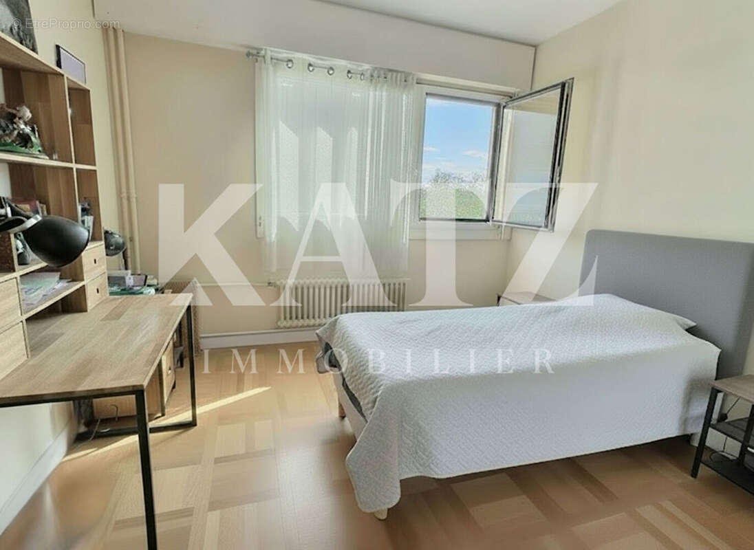 Appartement à GARCHES
