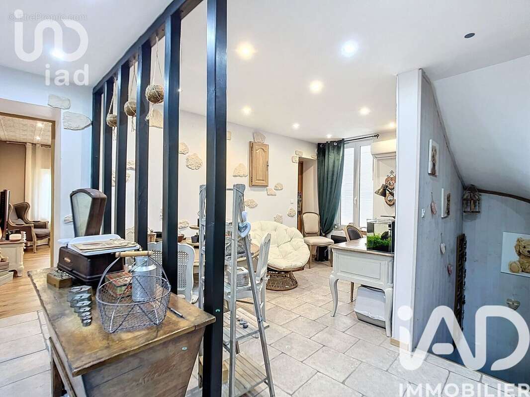 Photo 4 - Appartement à CONDE-SAINTE-LIBIAIRE