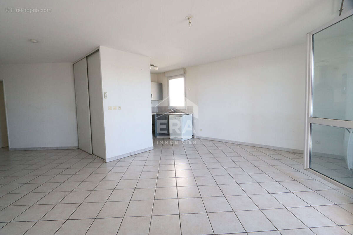 Appartement à MARSEILLE-14E