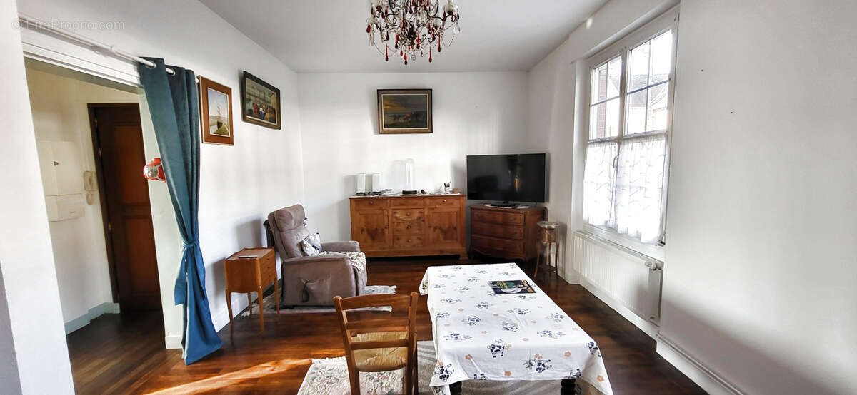 Appartement à ABBEVILLE