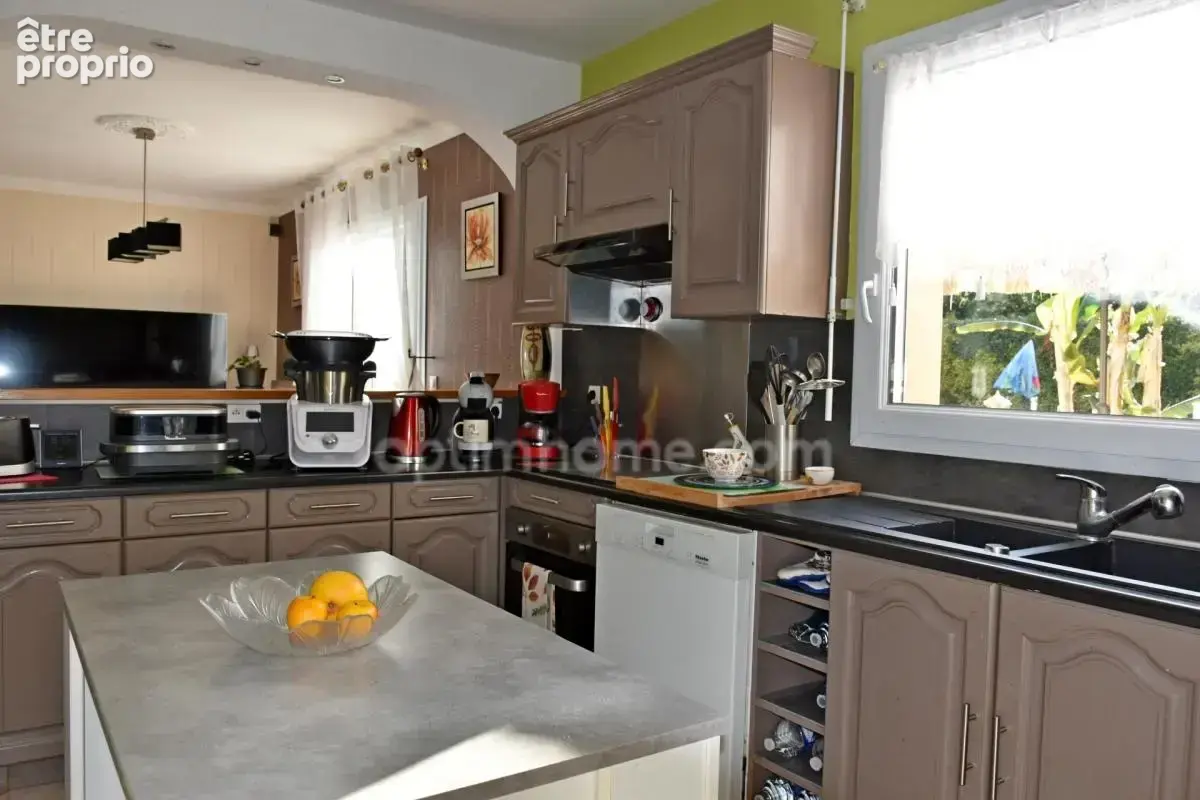 PLEUCADEUC 56140, 150m2 habitables, jusqu'à 7 chambres, jardin sans vis à vis et commodités à pied - photo 7