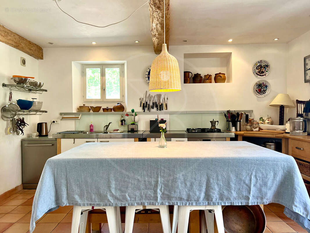 Propriété d'exception et maison d'amis - photo 8