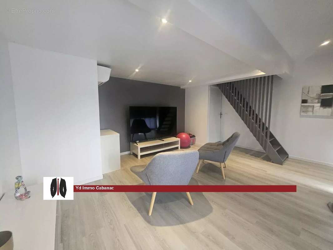 Propriété d'exception aux portes de La Brède – Élégance contemporaine, volumes remarquables et environnement privilégié - photo 9