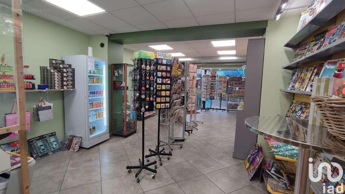 Photo 2 - Commerce à SEDAN