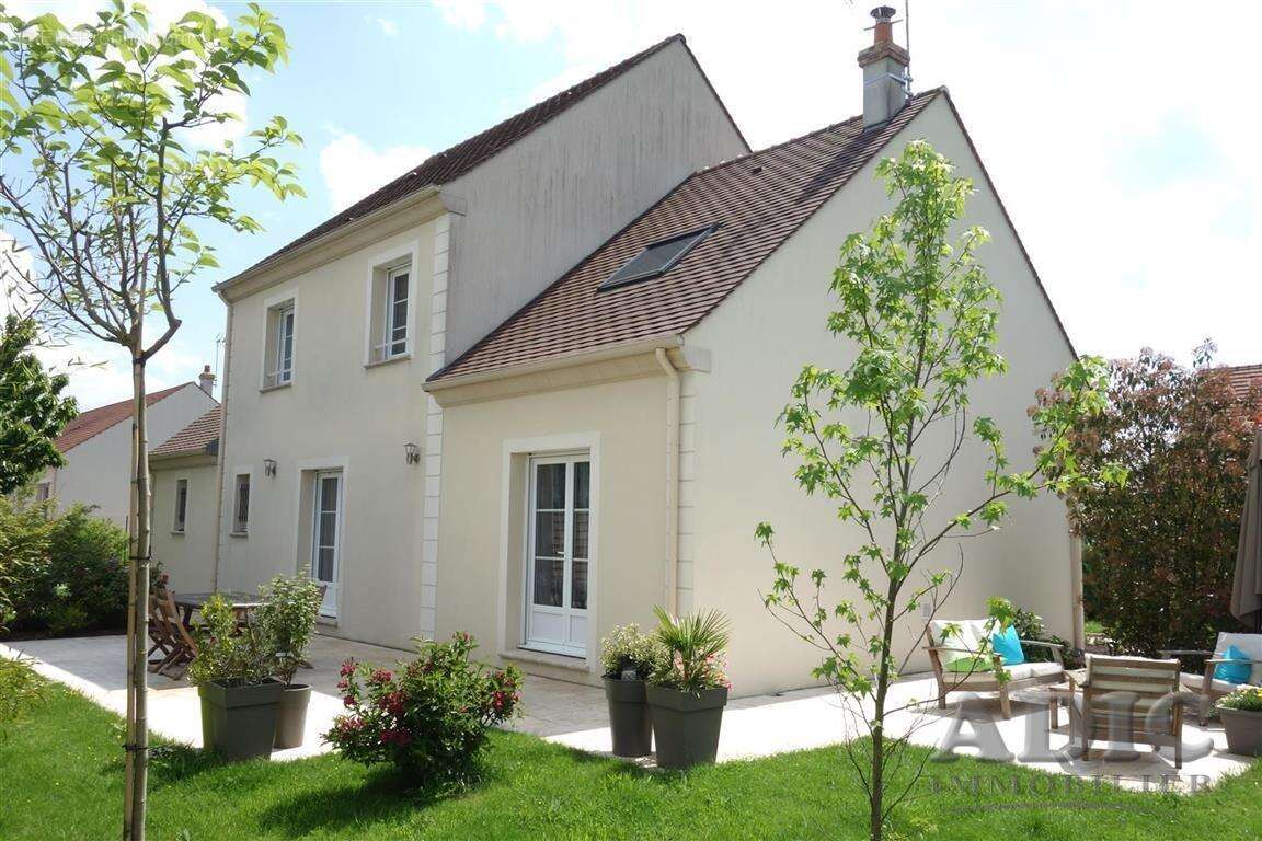 Maison à OTHIS