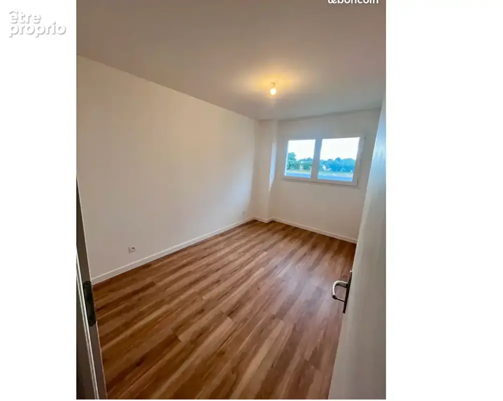 Maison Sarge Les Le Mans 5 pièce(s) 97 m2 - photo 4