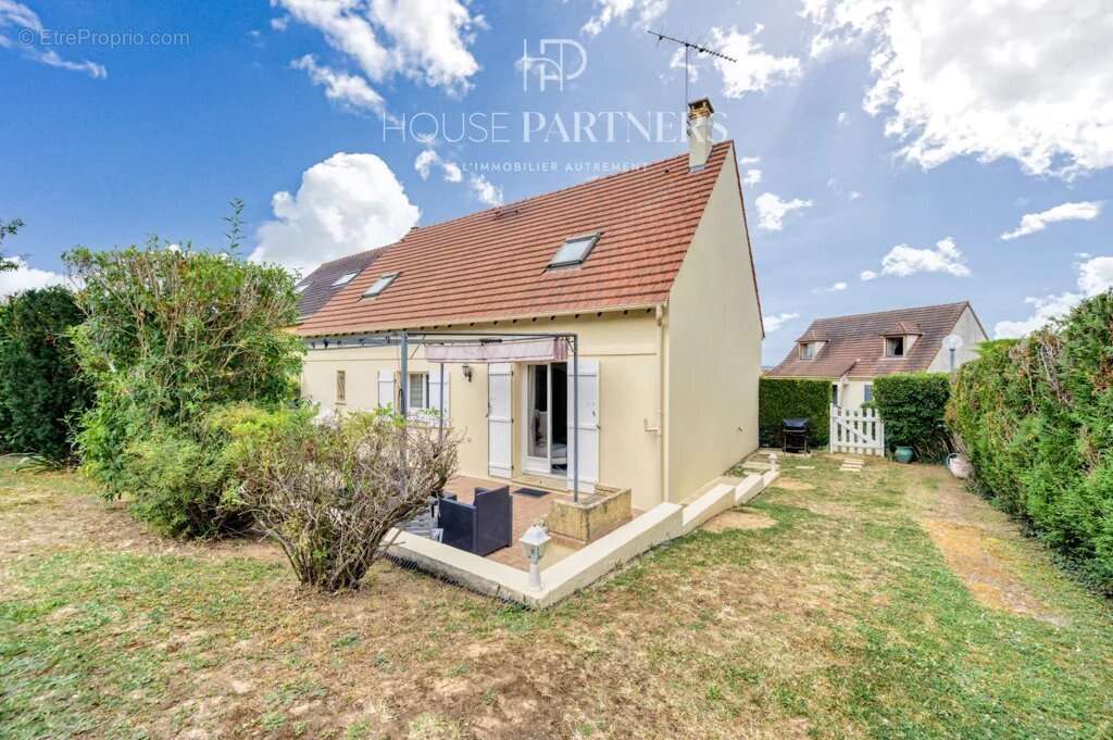 Maison à ECQUEVILLY