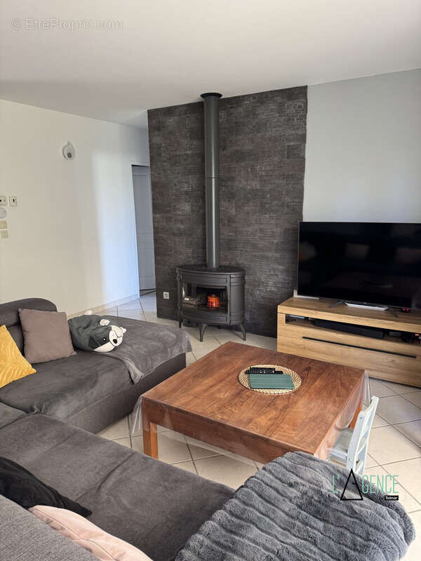 Maison 117 m² à La Sauve  - photo 7