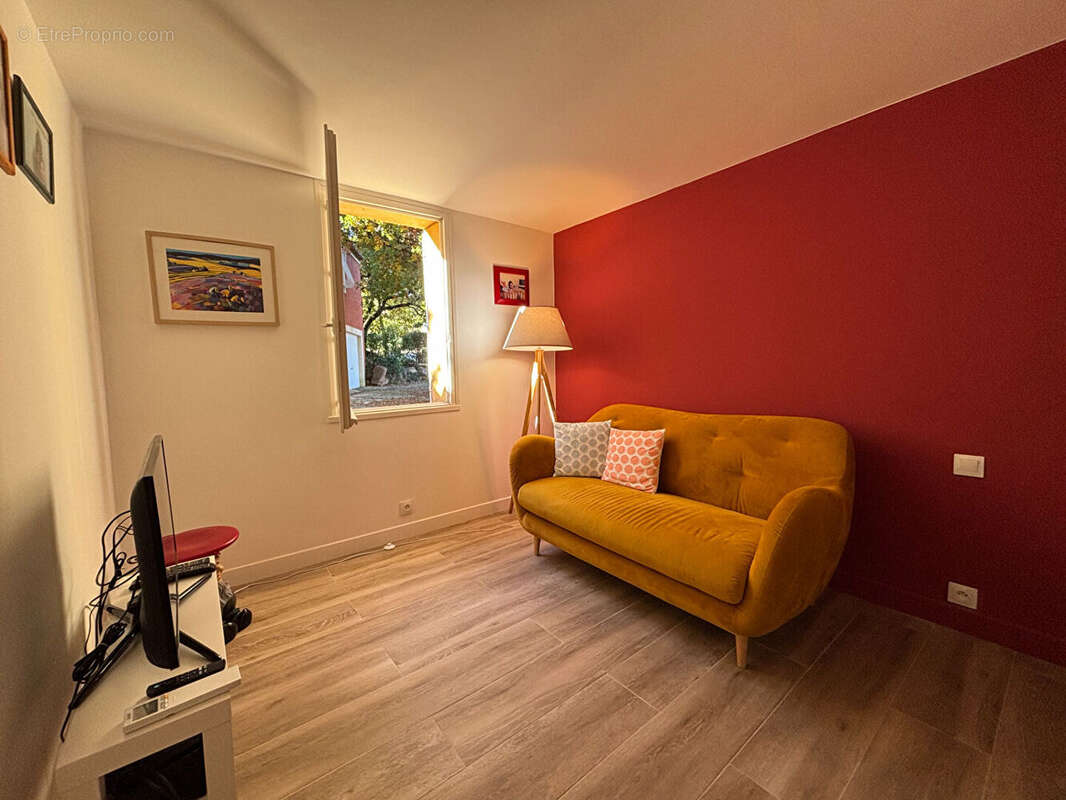 Maison à ROUSSILLON