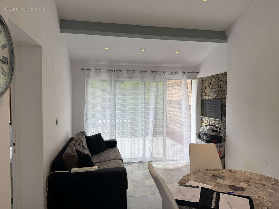 Mini villa T2 dans résidence avec piscine - photo 5
