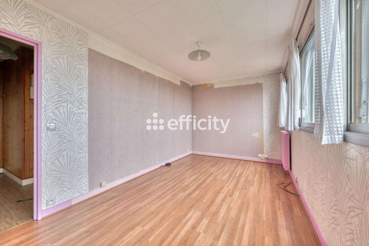 Appartement à LE BOURGET