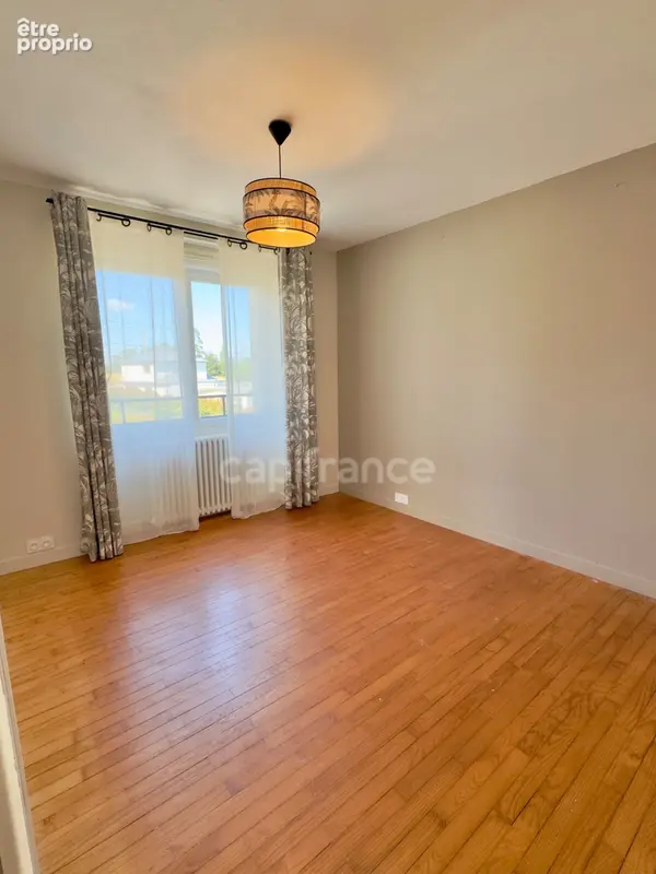 Landerneau, maison familiale hors lotissement, 5 chambres, rez de jardin, géothermie, poele - photo 8