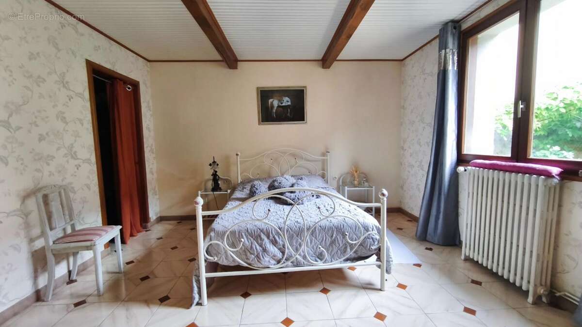 Maison à SEZANNE