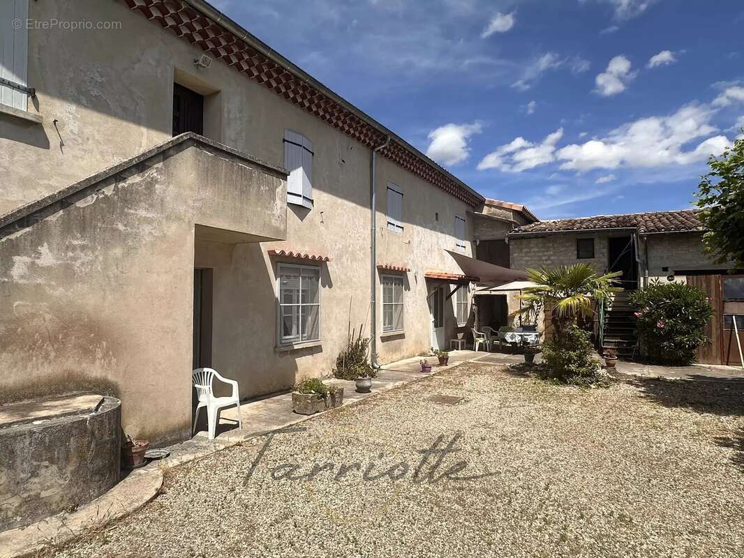 Appartement à MONTELIMAR