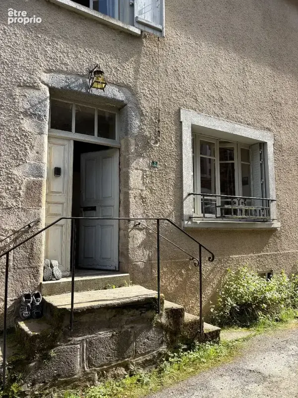Maison de village avec jardin en bord de rivière - photo 4