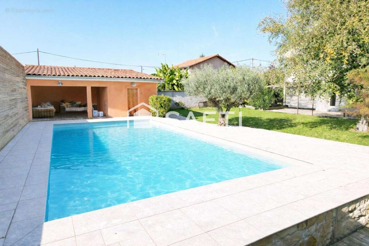 Photo 2 - Maison à L'ISLE-D'ABEAU