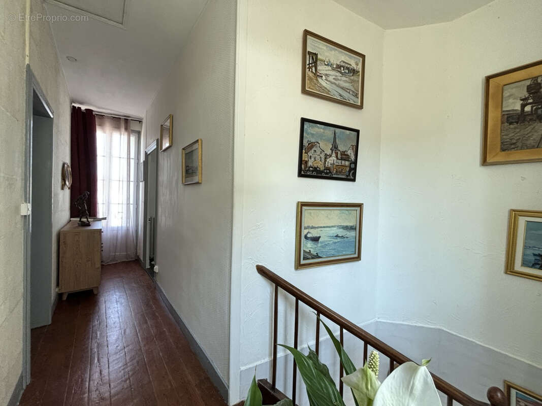 Maison à TONNAY-CHARENTE