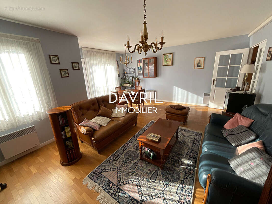 Appartement à TRIEL-SUR-SEINE