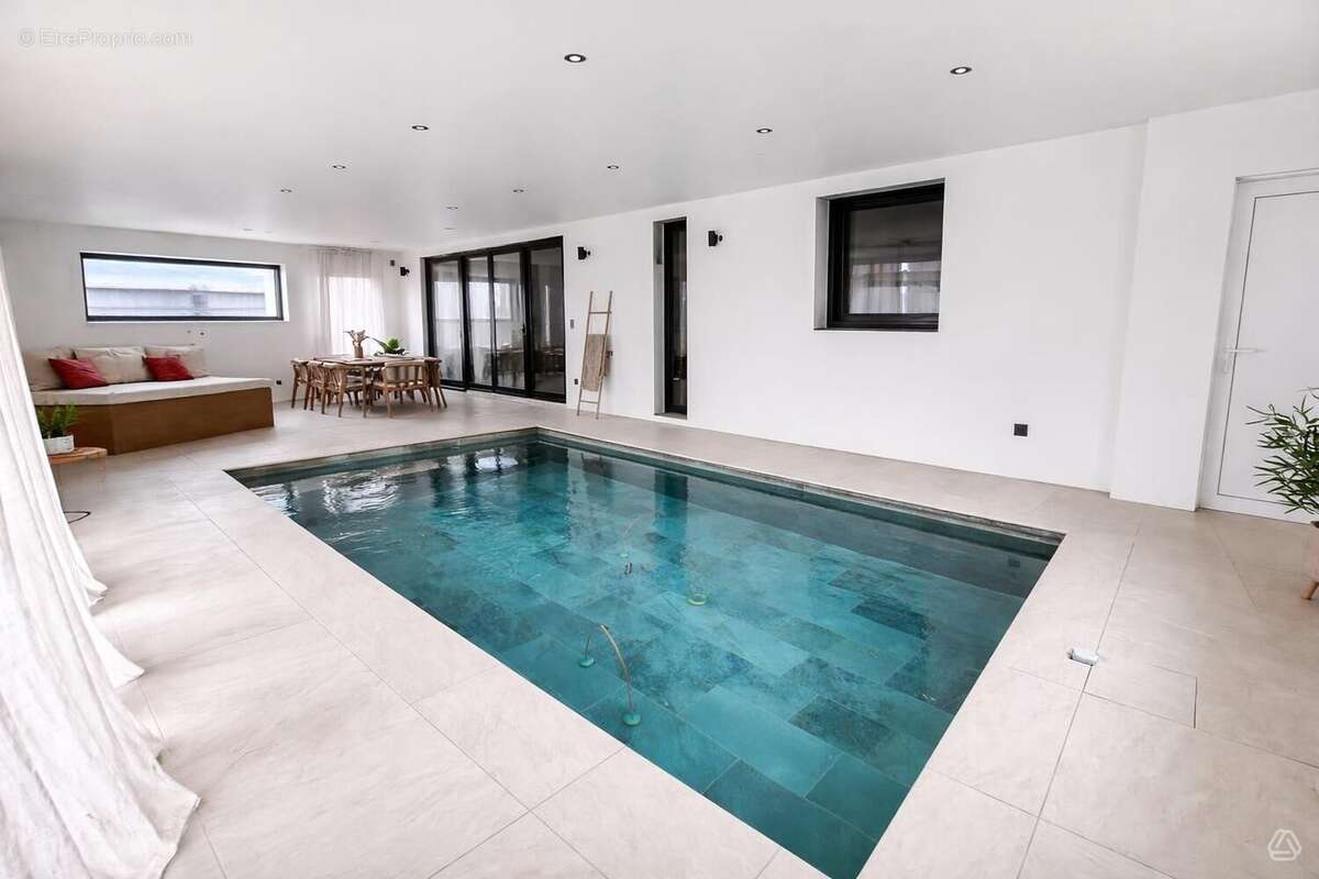 Maison 135 m² à Pusy-Et-Epenoux  - photo 3