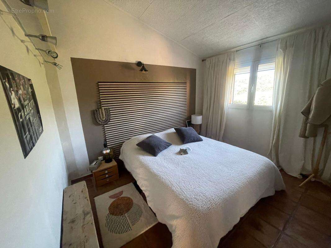 Maison à LA CADIERE-D&#039;AZUR