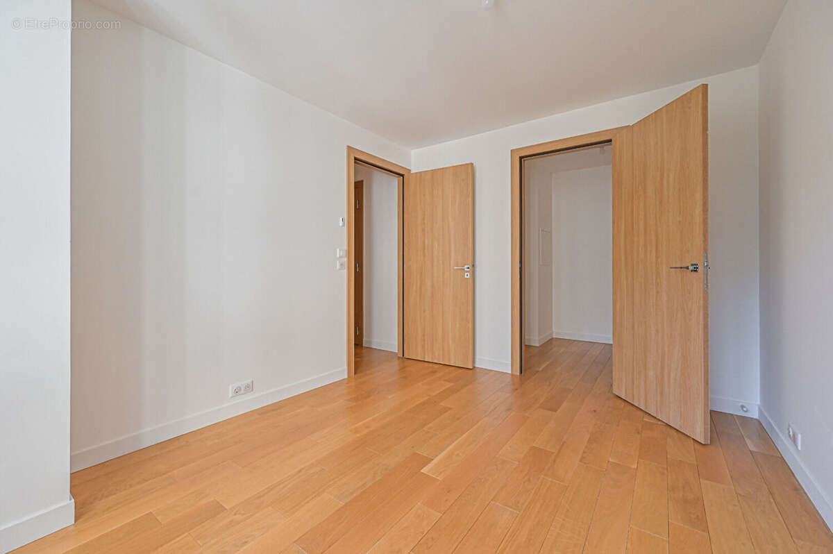 Appartement à PARIS-4E