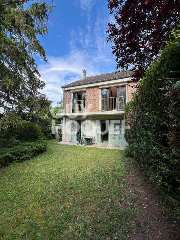 Maison à MILLY-LA-FORET