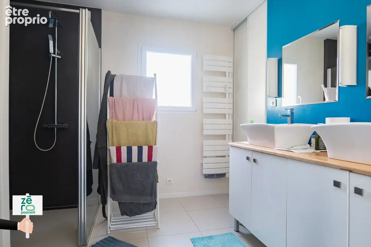 Maison moderne 4 chambres à La Boissière-des-Landes   Véranda, garage et jardin clos, sans travaux - photo 16