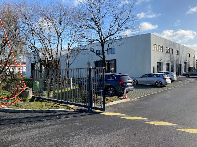 Commerce à LES SORINIERES