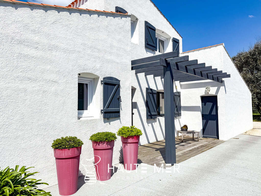 Maison à TALMONT-SAINT-HILAIRE