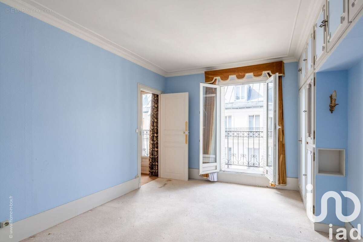 Photo 8 - Appartement à PARIS-18E