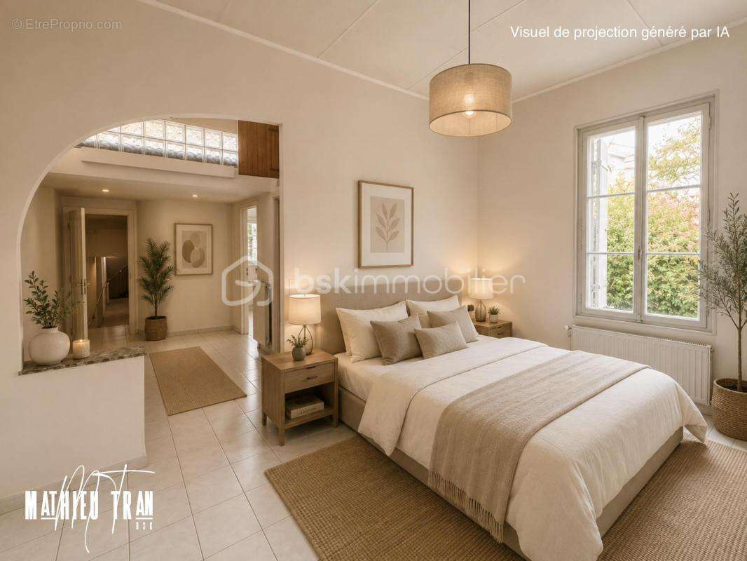 Maison de caractère près de toutes commodités à rénover ! - photo 9