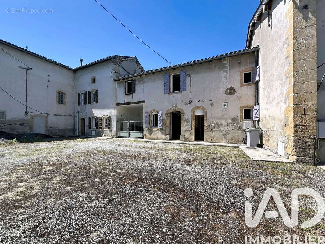 Photo 3 - Maison à SAINT-MARTORY