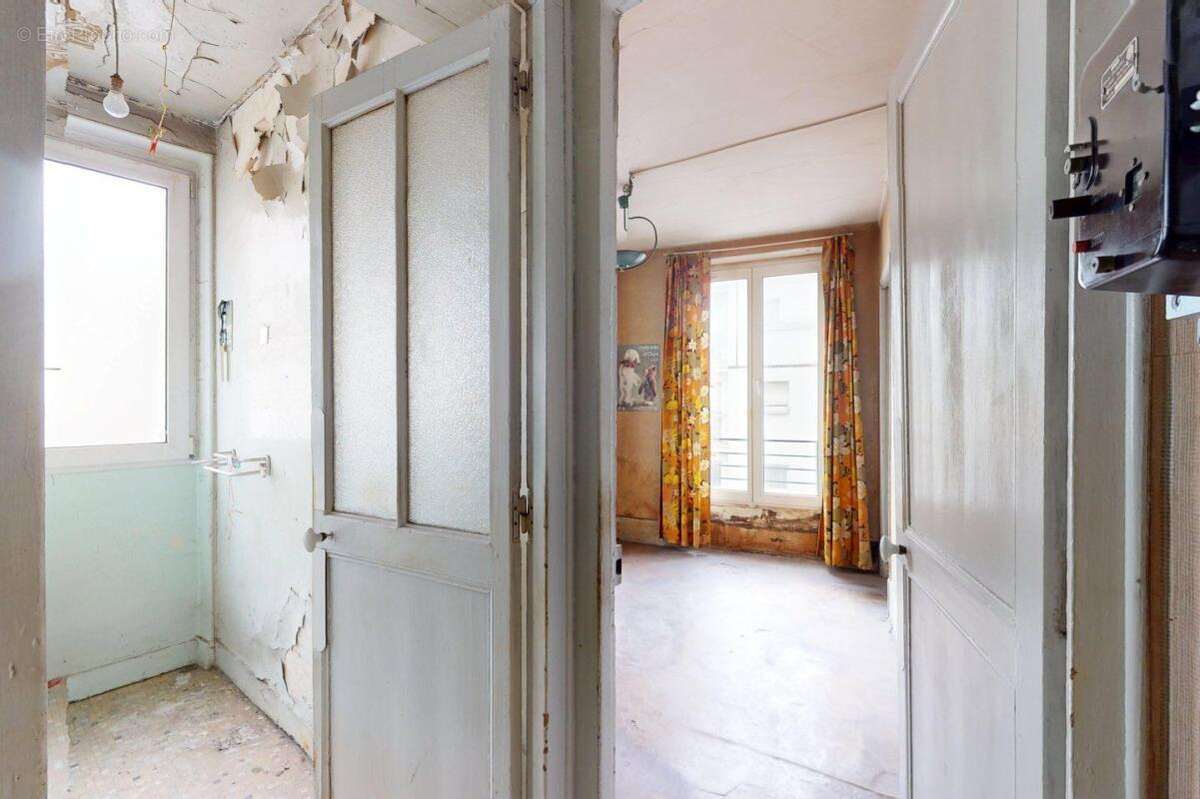 Appartement à PARIS-11E