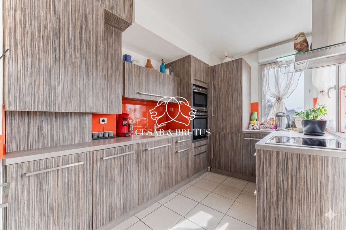 Appartement à LYON-7E