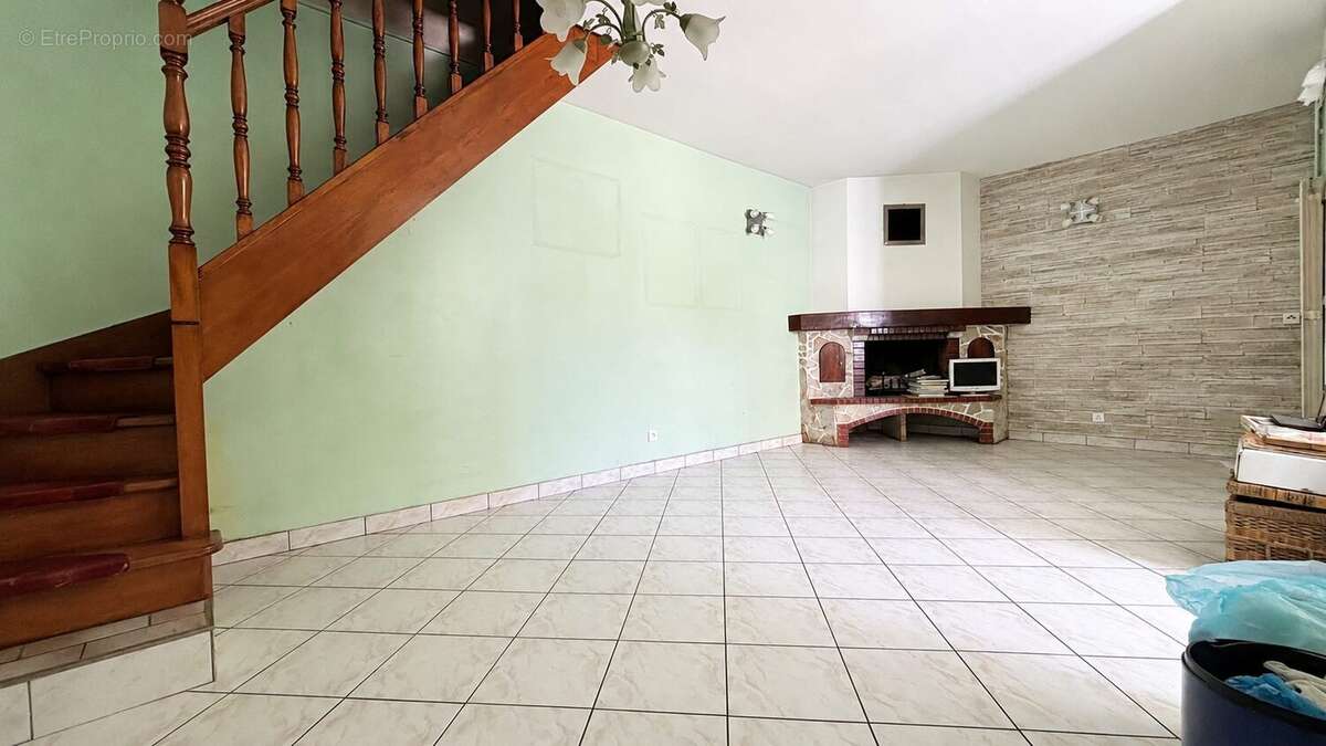 Maison 54 m² à Maisons-Alfort  - photo 4