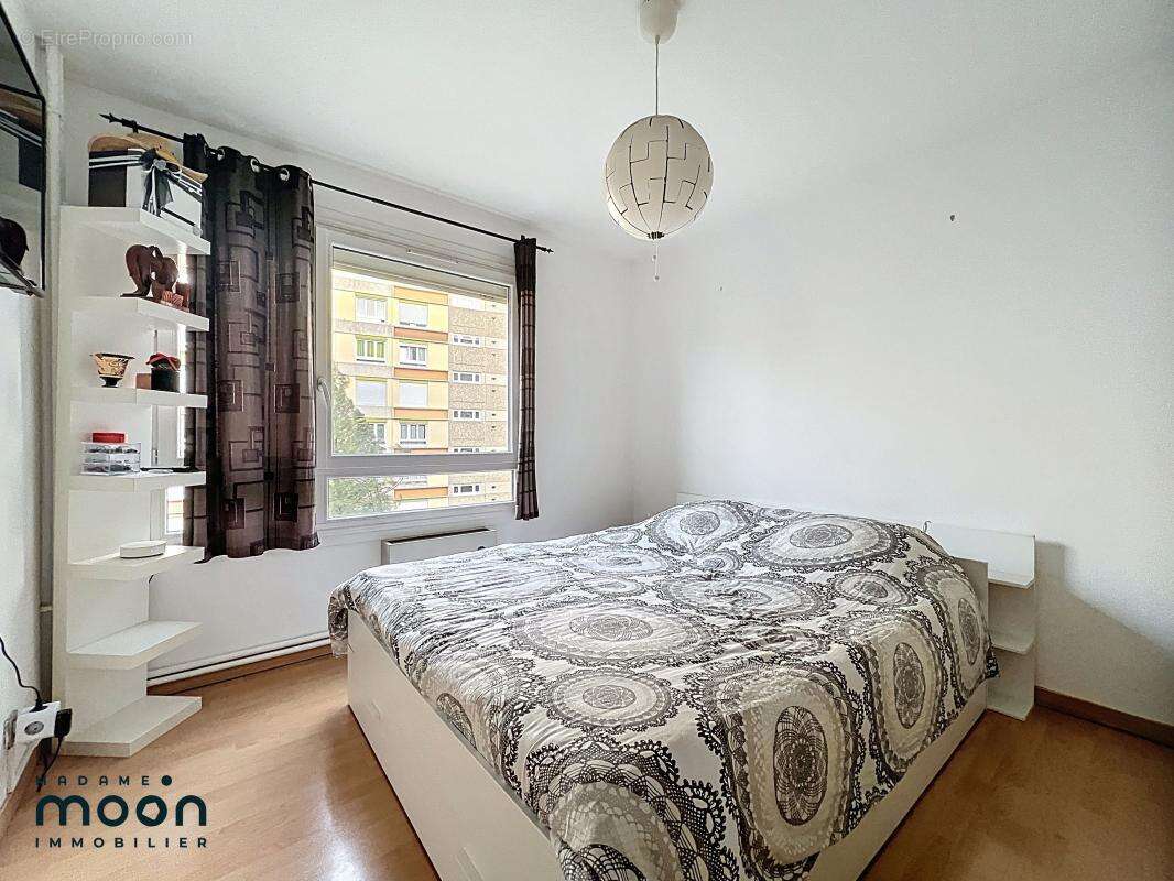 Appartement à OULLINS