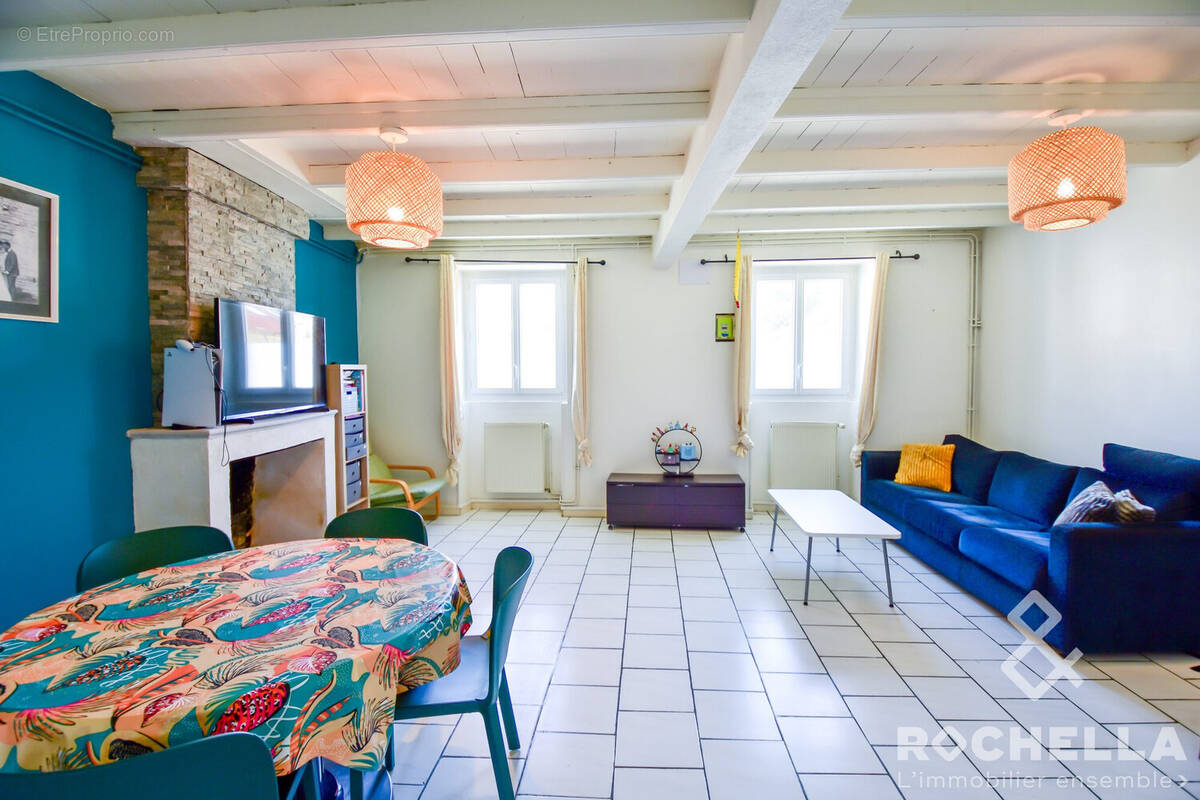 Maison à SAINT-SAUVEUR-D&#039;AUNIS