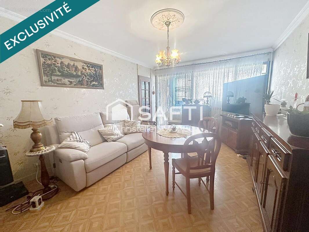 Photo 2 - Appartement à LES PONTS-DE-CE