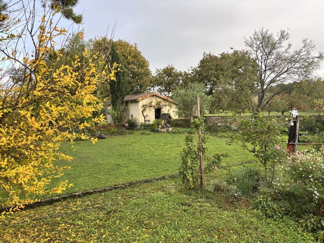 Maison à MARIGNY-BRIZAY