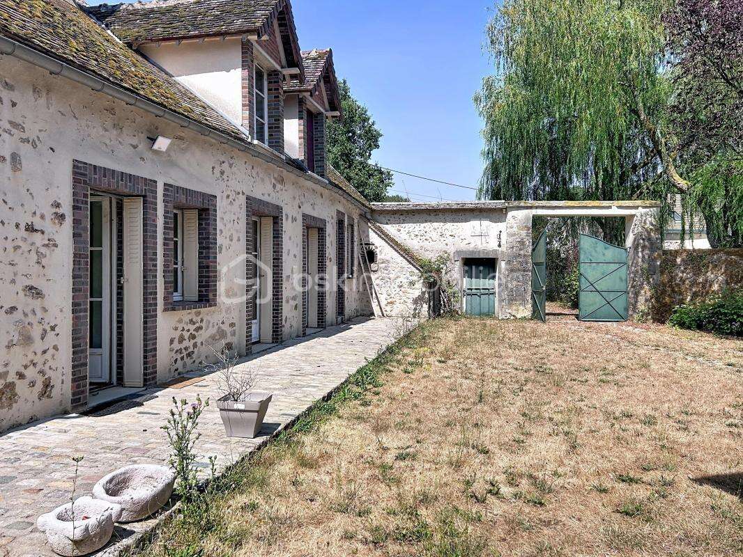 Maison 5 pièces de 125m2 à CHAMPIGNY SUR YONNE (89340) - photo 21