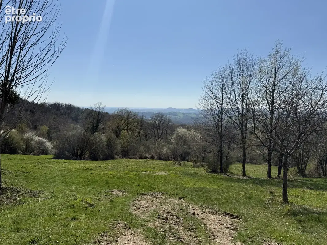 Propriete avec dependances et 11 ha de terrain - photo 35