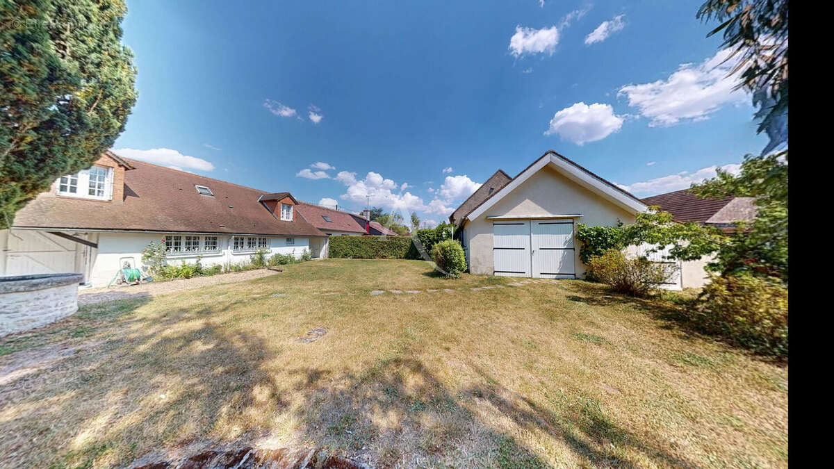Maison 5 pièces avec grand terrain au calme à Vrigny - photo 11