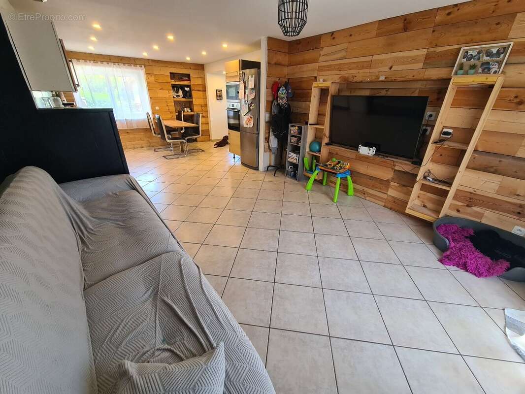 Maison 83 m² à Notre-Dame-Des-Millieres  - photo 6